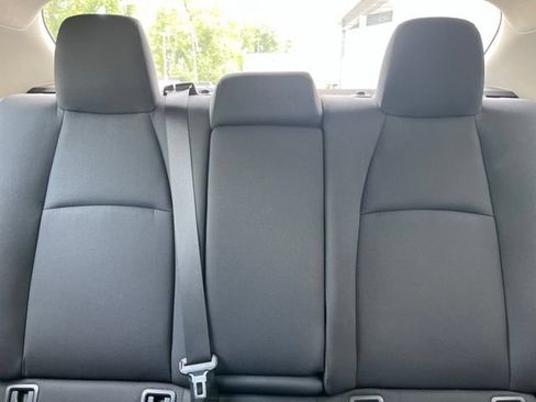 Used 2025 Toyota Corolla LE FWD image 5
