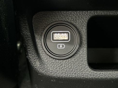 Used 2023 Kia Seltos S image 18