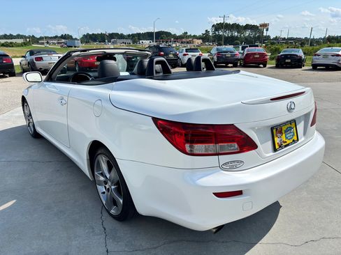 Used 2010 Lexus IS 250C image 11