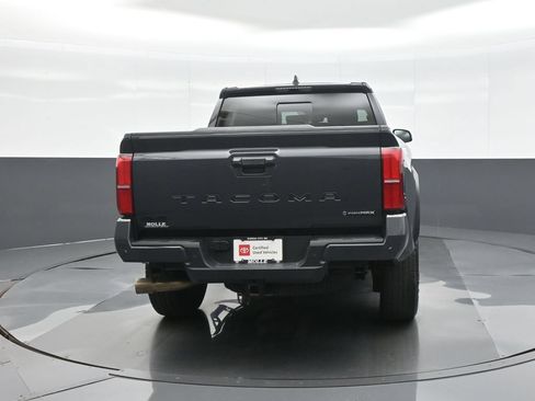 Certified 2025 Toyota Tacoma TRD Off-Road w/ TRD Off Road Upgrade Package AWD/4WD image 6