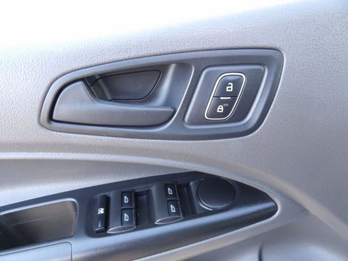 Used 2020 Ford Transit Connect XL image 15