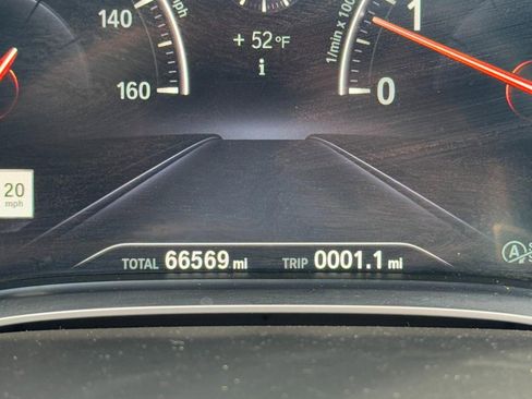 Used 2019 BMW 750i xDrive w/ Executive Package image 19