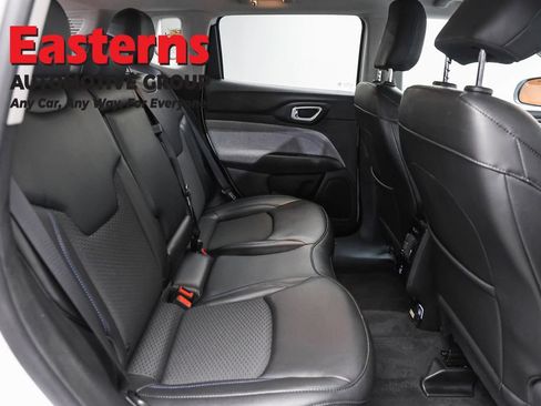 Used 2022 Jeep Compass Latitude w/ Convenience Group AWD/4WD image 22