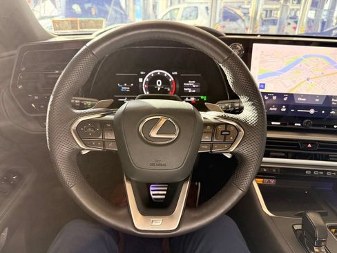 Used 2025 Lexus TX 350 AWD w/ Technology Package image 13
