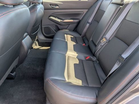 Used 2024 Nissan Altima 2.5 SR image 24