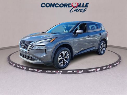 Used 2021 Nissan Rogue SV AWD/4WD image 3