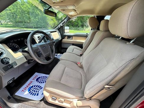 Used 2013 Ford F150 XLT w/ XLT Chrome Pkg image 9