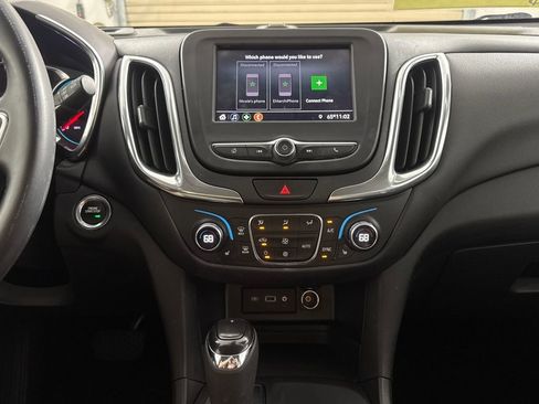 Used 2020 Chevrolet Equinox LT w/ Sport Edition image 16