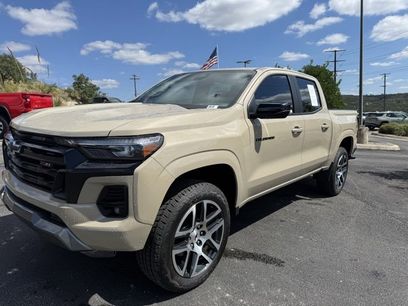 Used 2023 Chevrolet Colorado Z71 w/ Z71 Convenience Package 2