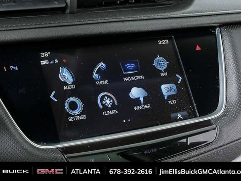 Used 2018 Cadillac XT5 Luxury w/ Driver Awareness Package image 15