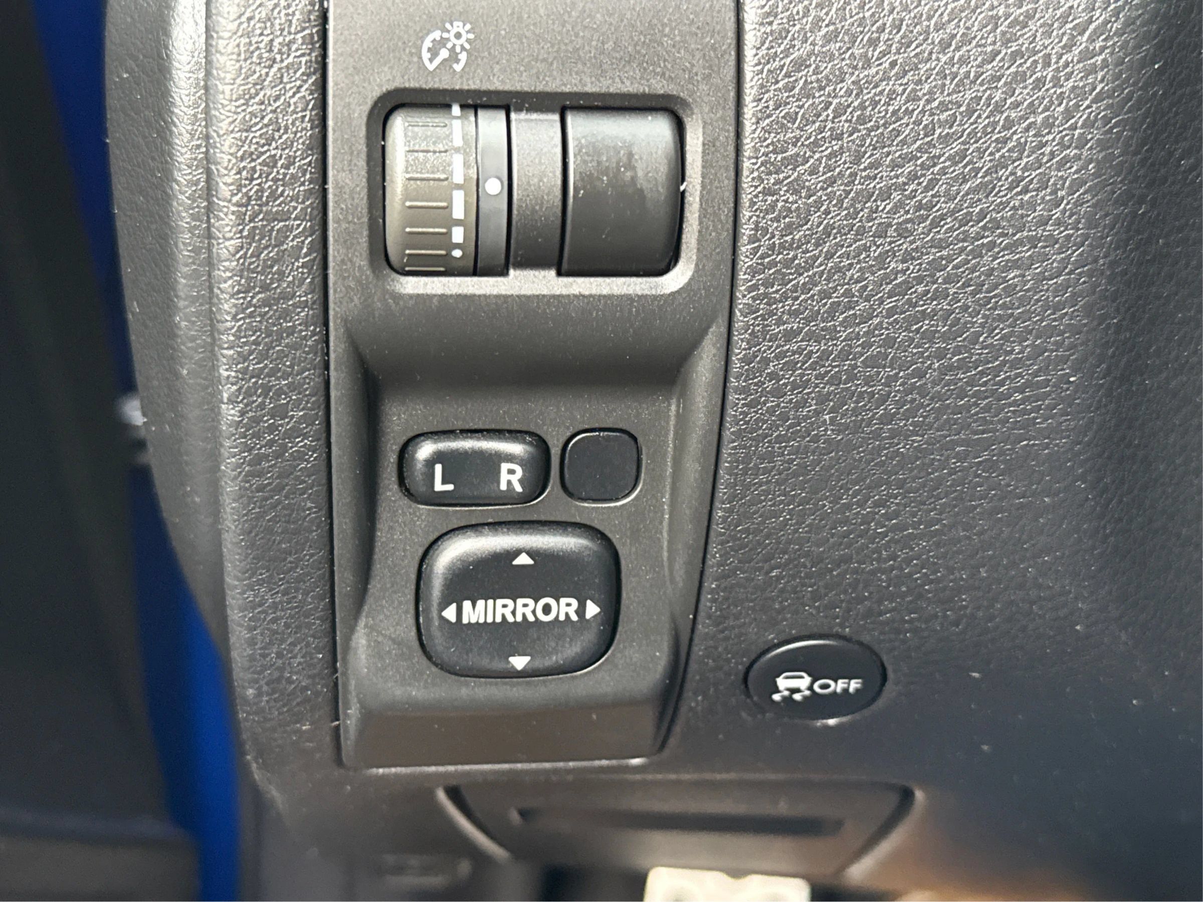Used 2011 Subaru Impreza WRX Sedan AWD/4WD image 19