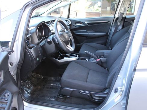 Used 2016 Honda Fit EX image 9