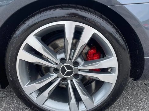 Used 2016 Mercedes-Benz E 400 Coupe image 11