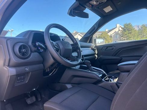 Used 2024 Chevrolet Colorado Trail Boss w/ Advanced Trailering Package AWD/4WD image 24