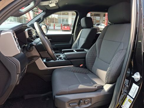 Used 2026 Toyota Tundra SR5 AWD/4WD image 13