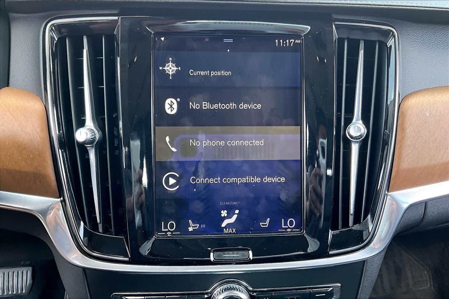 Used 2017 Volvo S90 T6 Inscription w/ Vision Package AWD/4WD image 32