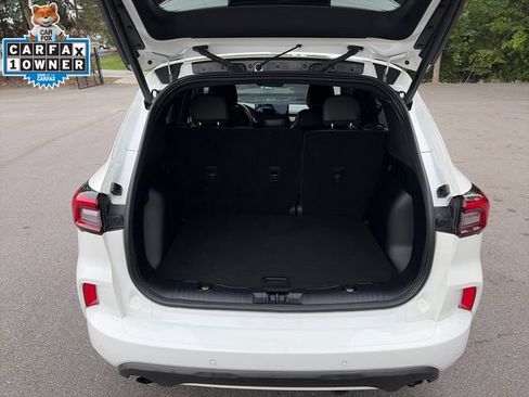 Certified 2023 Ford Escape ST-Line Elite w/ Premium Technology Package AWD/4WD image 10