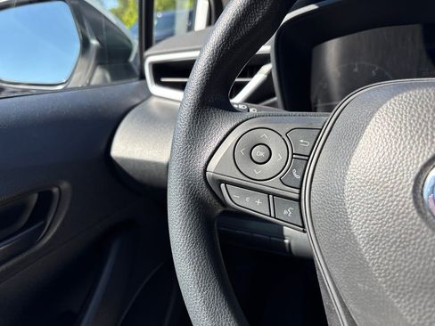 Used 2024 Toyota Corolla LE FWD image 19