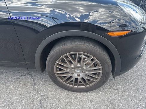 Used 2011 Porsche Cayenne S AWD/4WD image 2