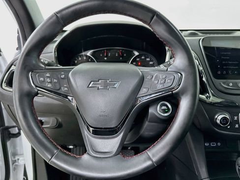 Used 2024 Chevrolet Equinox RS FWD image 18