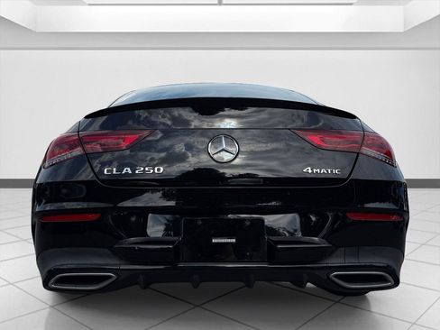 Used 2023 Mercedes-Benz CLA 250 4MATIC image 4
