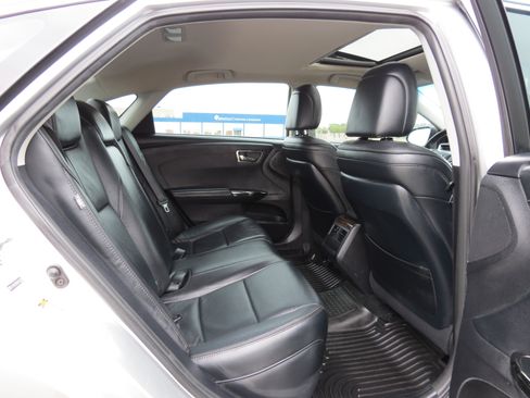 Used 2013 Toyota Avalon XLE Touring image 42