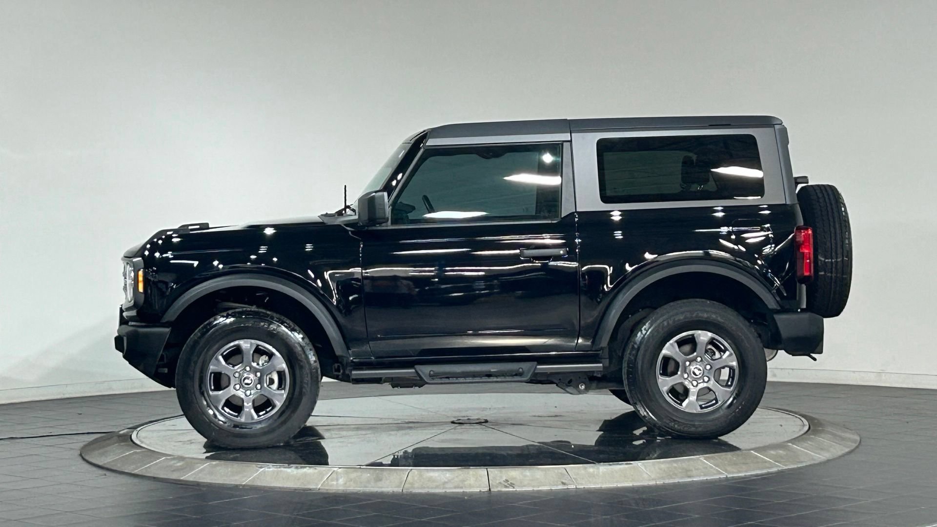 Used 2024 Ford Bronco Big Bend AWD/4WD image 6