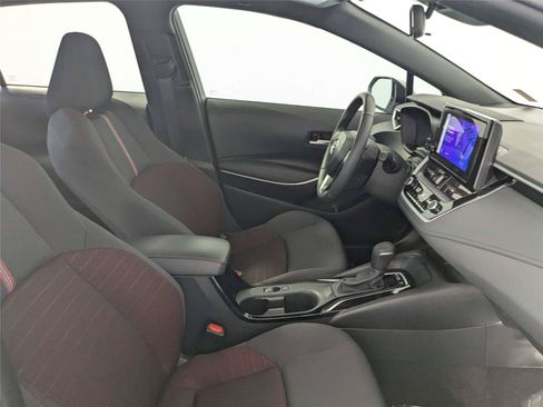 Used 2024 Toyota Corolla SE FWD image 31