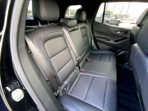 Certified 2026 Chevrolet Equinox LT w/ Convenience Package II image 19