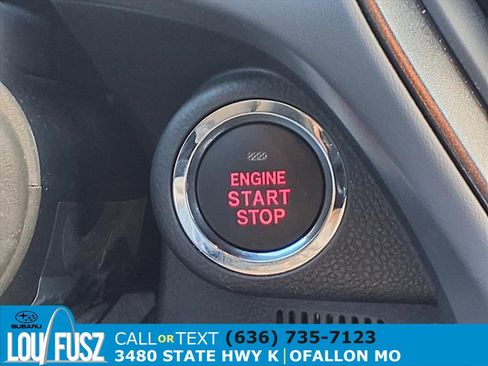 Certified 2025 Subaru Crosstrek 2.5i Limited w/ Popular Package #4A image 16