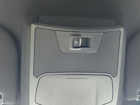 Used 2018 Ford F150 XLT w/ Equipment Group 302A Luxury image 26