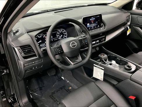 New 2026 Nissan Rogue Dark Armor AWD/4WD image 6