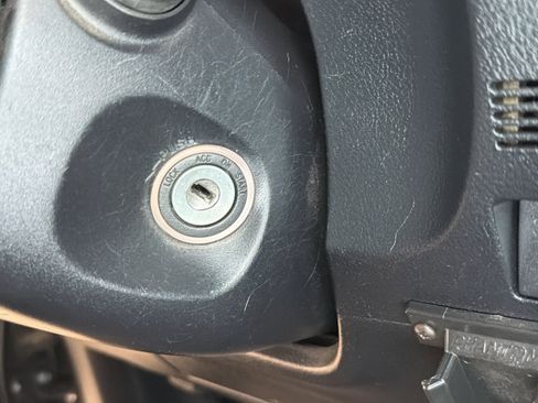 Used 2017 Toyota 4Runner SR5 Premium image 24