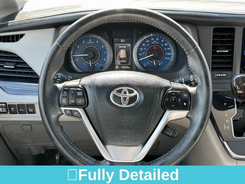 Used 2016 Toyota Sienna XLE Premium AWD/4WD image 29