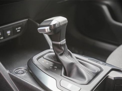 Certified 2025 Kia K4 LX image 23