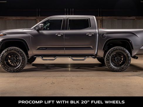 Used 2023 Toyota Tundra Platinum image 5