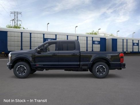 New 2026 Ford F250 Lariat AWD/4WD image 3