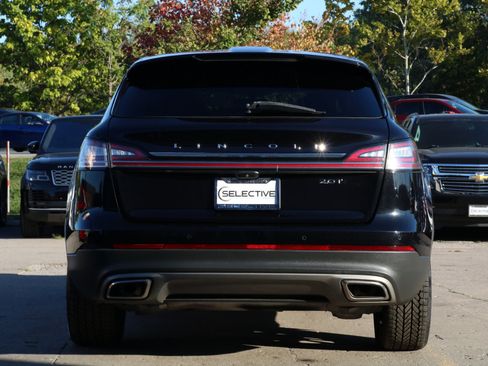 Used 2019 Lincoln Nautilus Reserve image 8