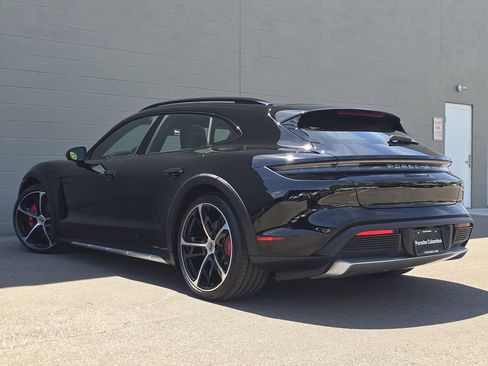 New 2026 Porsche Taycan 4S AWD/4WD image 3