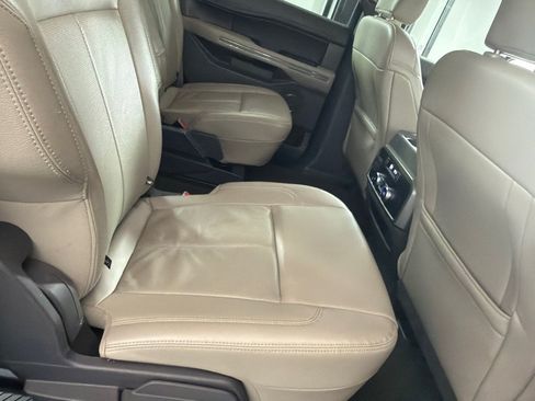 Used 2020 Ford Expedition XLT AWD/4WD image 22
