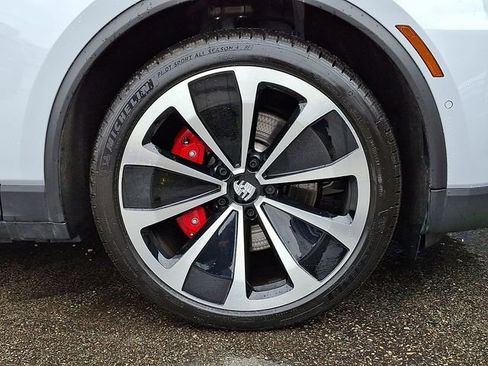 New 2025 Porsche Macan 4S Electric image 12