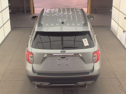 Used 2023 Ford Explorer XLT w/ Equipment Group 202A AWD/4WD image 6