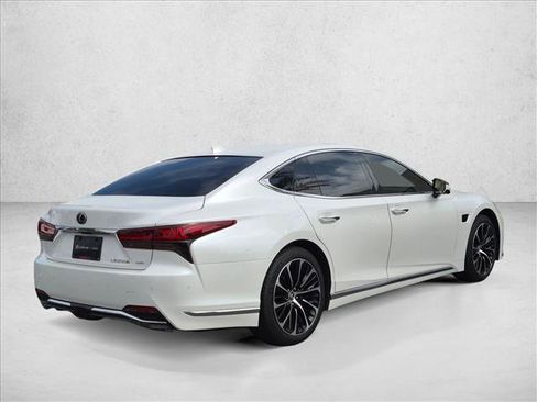 Used 2023 Lexus LS 500h AWD w/ Luxury Package image 6