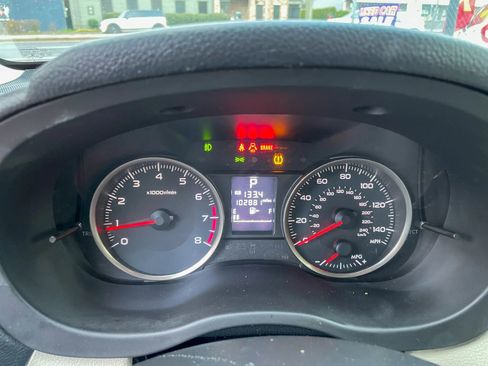 Used 2014 Subaru Crosstrek 2.0i Limited w/ Popular Package #2 image 16