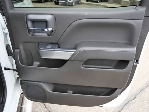 Used 2018 Chevrolet Silverado 1500 LT w/ All Star Edition image 17