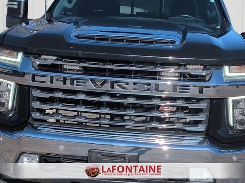 Used 2021 Chevrolet Silverado 2500 LTZ w/ LTZ Premium Package AWD/4WD image 9