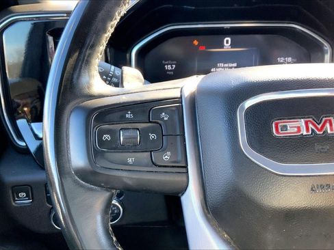 Used 2024 GMC Sierra 1500 Elevation image 17