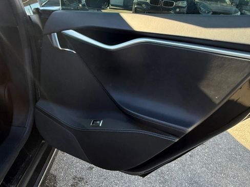Used 2017 Tesla Model S 75 image 22
