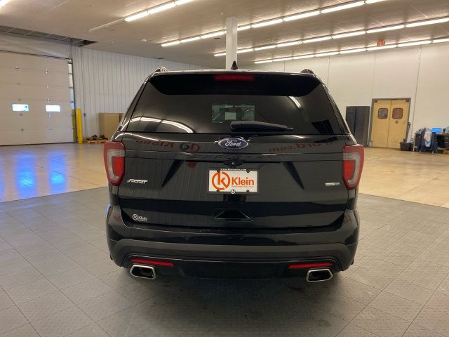 Used 2016 Ford Explorer Sport w/ Equipment Group 401A AWD/4WD image 7