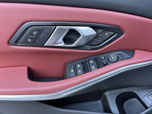 New 2025 BMW 330i xDrive Sedan w/ Convenience Package image 13